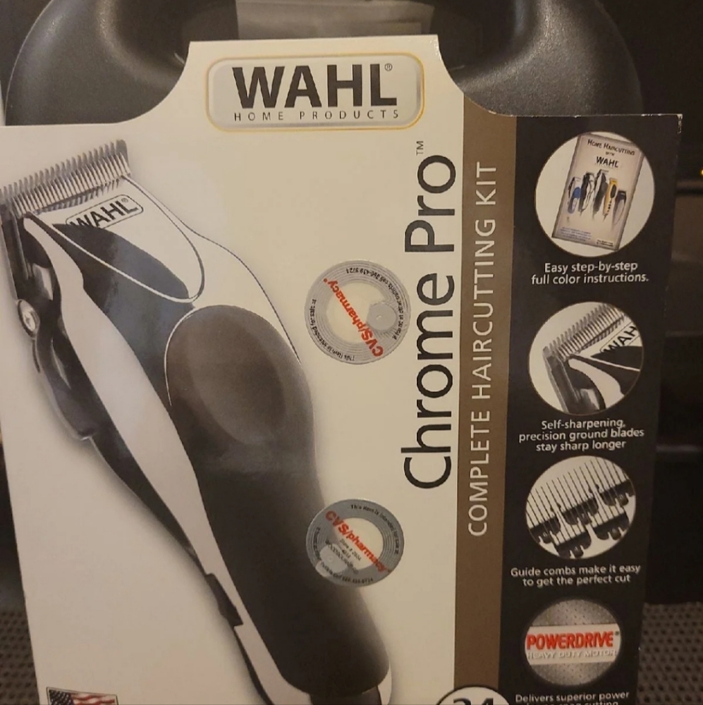 Wahl 24 Piece Pro Haircut Kit in Chrome